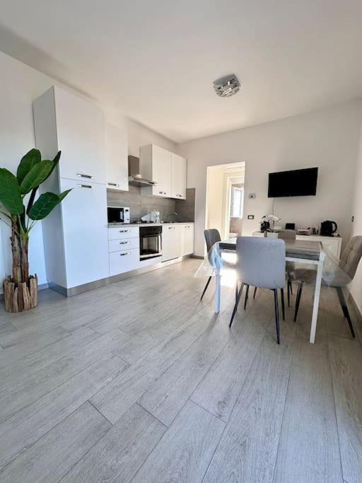 Maurushome Come A Casa Tua. Φιουμιτσίνο Εξωτερικό φωτογραφία